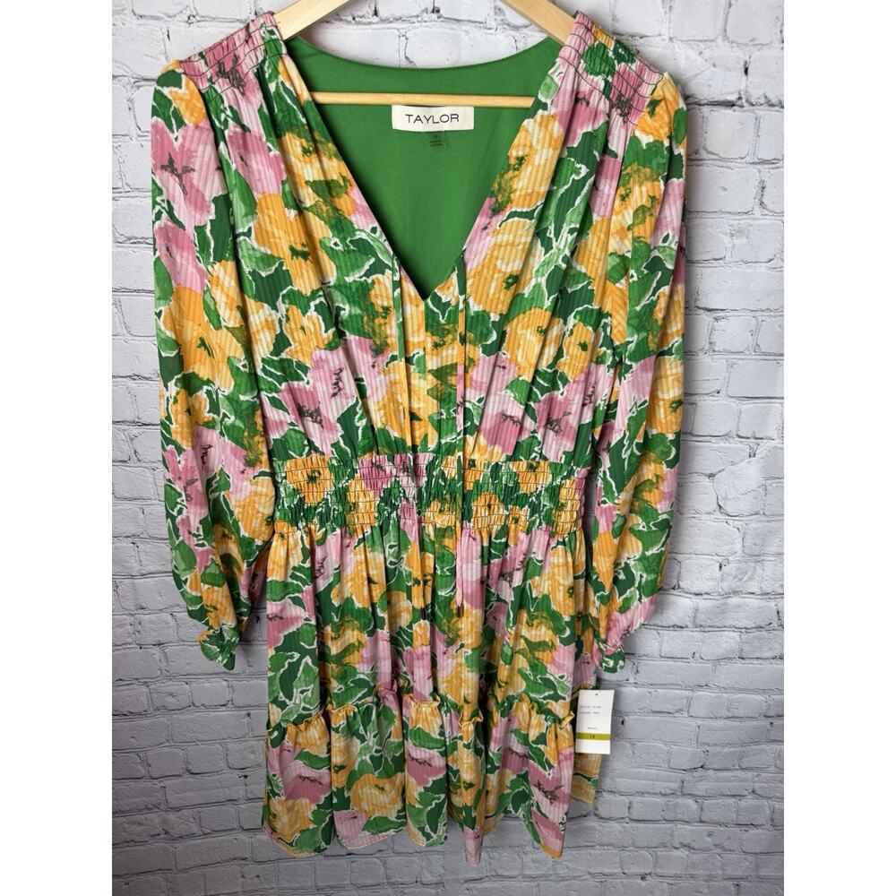 Taylor Drop Waist Green Floral Spring Dress NWT Size 14 Flutter - Picture 3 of 9